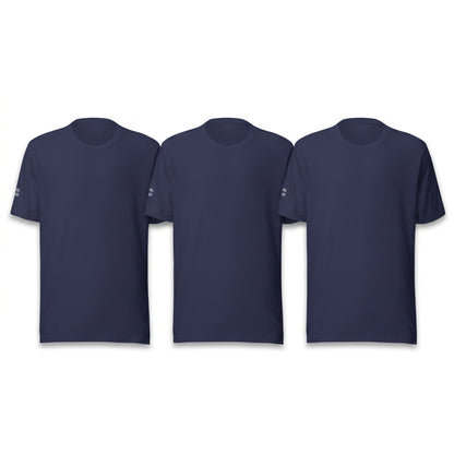 SE Mini Logo tee in navy, brand lifestyle shot