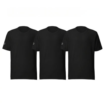 SE Mini Logo tee, brand lifestyle shot