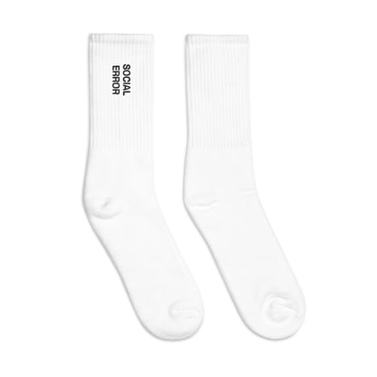 SE Classic embroidered crew socks in white, right sock detail